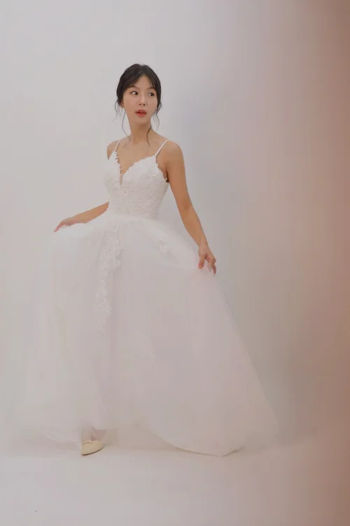 비즈레이스 끈나시드레스 상품 이미지